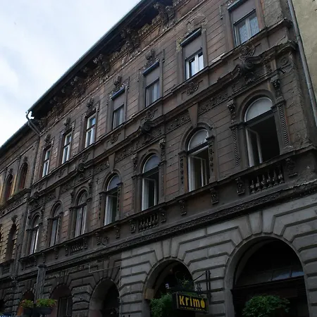Apartment Kazinczy At Szimpla *